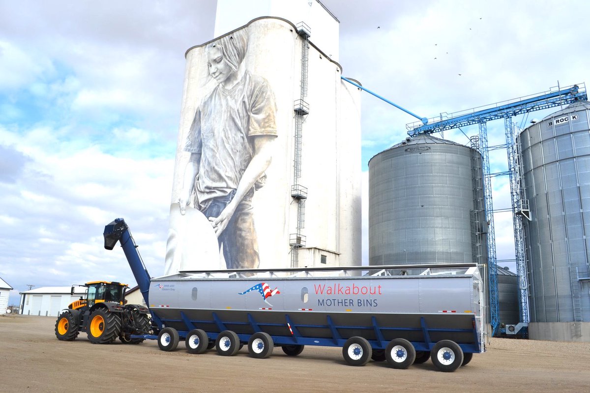 motherbin1's tweet photo. Remember to come see us at @canadafarmshow in the Innovation Building. Let us help you increase your harvest efficiency. #madeintheusa #onebigmother #4000bu #AgTwitter #CdnAg #WestCdnAg #NDfarm https://t.co/njs8deQP6o
