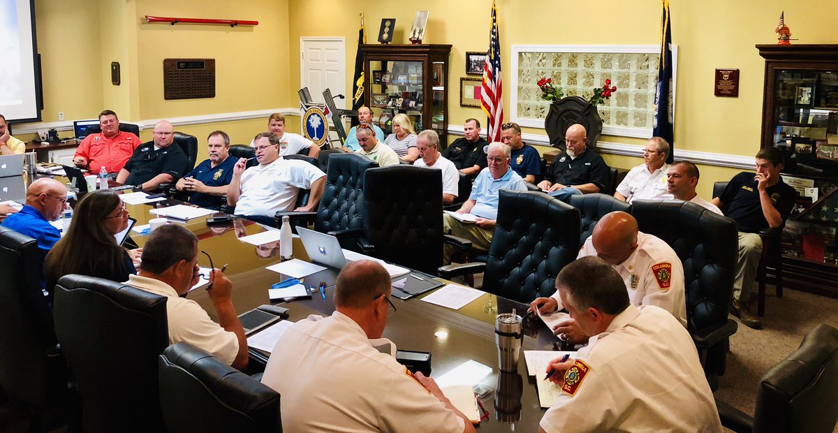 FireRescueSC's tweet image. Members of @scfirefighters Executive Committee, staff &amp;amp; midlands fire departments discussing #SCFR19 #18days #SCSFA #ServingSCFirefightersSince1905 #itsaboutthemembers