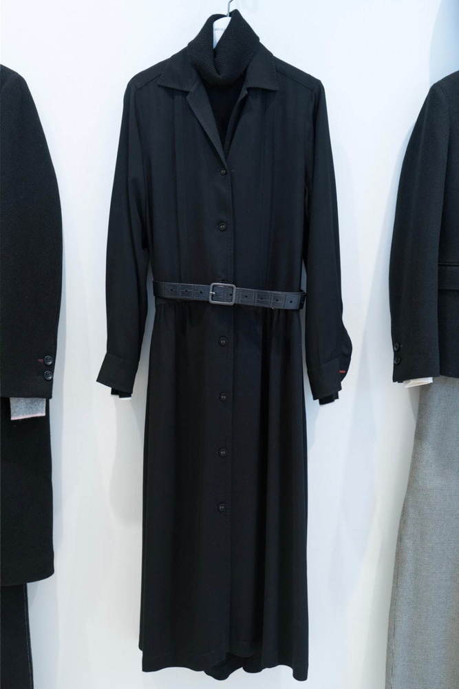 Fashion Press Twitter પર ユニクロ イネス ド ラ フレサンジュ 19秋冬 メインカラーに 黒 初採用 ワンピースやコート T Co Ulg9gcxqxl