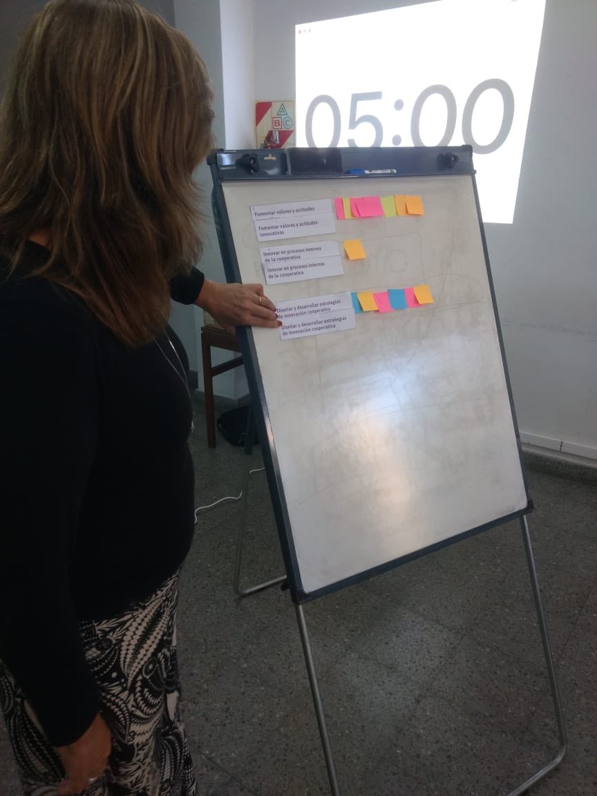 polilabunr's tweet photo. Co-definiendo objetivos en #InnoFe 💪 https://t.co/ON7YIxwXVG