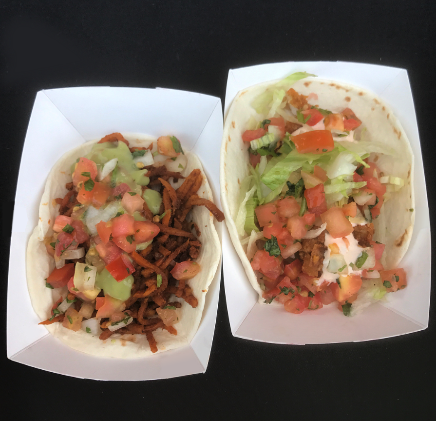 RanchoToGo's tweet photo. #Tbt to fun w/ #friends @tastetoronto at #Beer #Bourbon #BBQ + this #cute pair of #tacos w/ @tasher_thrasher! Find our #foodtruck at amazing #events all year &amp; 2 #restaurants #Kipling &amp; #Dupont. #Fishtacos, #vegan, #glutenfree, #vegetarian &amp; #meatatarian options!
🌮😚🌮
#the6ix https://t.co/3QTnsBuq0V