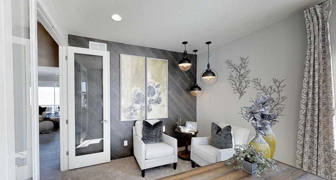 TerrainTM's tweet photo. Work from home in this bright + stylish #homeoffice. See more at https://t.co/j4YCDFtU8O #denver #denverco #denverrealestate #denverrealtor #denverdesign #denverhomes #denverliving #denverstyle #denverinteriordesign #castlerockco https://t.co/TboRiuWHQ7