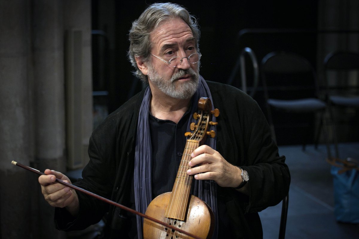 DPHuesca's tweet photo. Es uno de nuestros #festivalesdeHuesca predilectos y por eso teníamos tantas ganas de contaros que Euskal Barrokensemble, Jordi Savall, Esther Ciudad y derviches giróvagos actuarán en esta edición de @festivalcamino. Otra primicia es que el cartel lo firma @OUKALEELE. #FICS2019 https://t.co/1Luwqsfx7n
