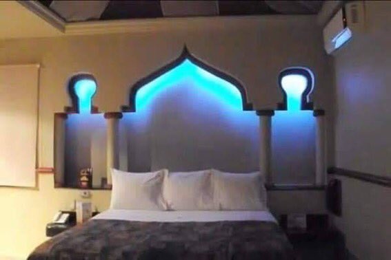 DonLujurioso's tweet photo. Las invito a ver aladdin en 4D muy realista 😏 https://t.co/ypK2PzrlQ2