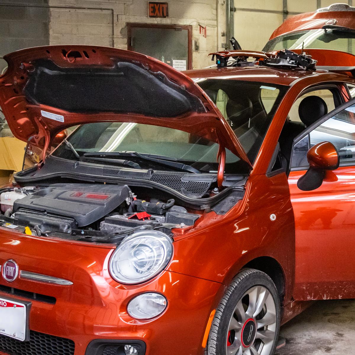 ShakerQualityAB's tweet photo. Your car might be getting thirsty. You should get an oil change every 5,000 miles or three months -- whichever comes first! https://t.co/bSvmK29Wl5
