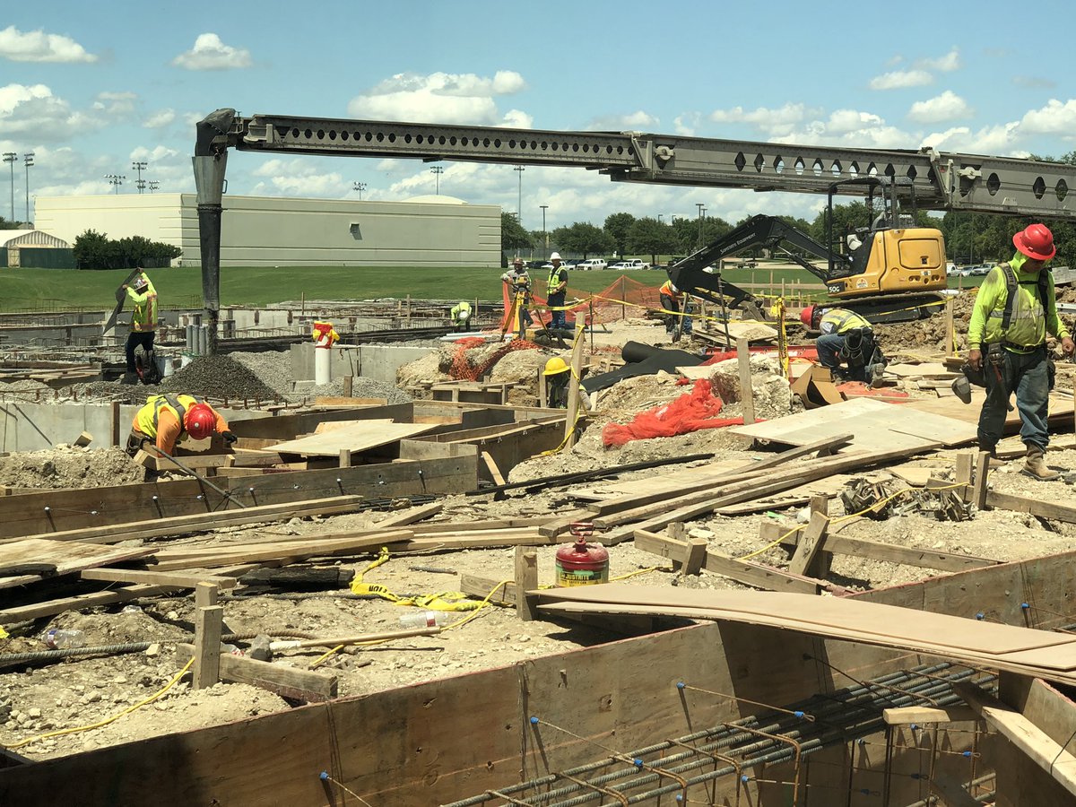 EquipPCA tweet media