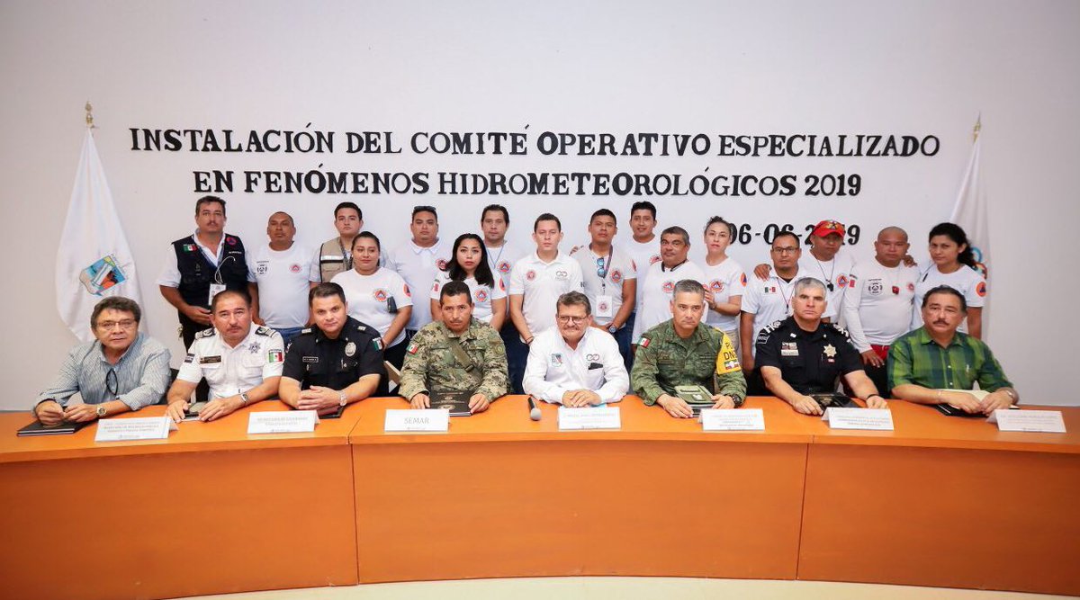 LauFdzOficial's tweet photo. Hoy instalamos el Comité Operativo Especializado en Fenómenos Hidrometeorológicos 2019, como parte del trabajo interinstitucional en esta #Temporada de #Huracanes para atender oportunamente las tres etapas de una #Emergencia. La prevención es nuestra mejor herramienta. https://t.co/O6TEX7MhNx