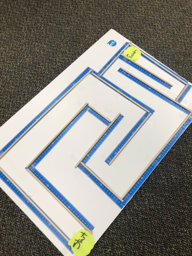 pisdetsi's tweet photo. Computer Science Specialist, @dan_blier, makes curricular connections with BlueBots & SPRK+ and #coding for our librarians. @SpheroEdu #etsiLIB #pisdetsi #pisdlearns https://t.co/9WMh0sLpnX
