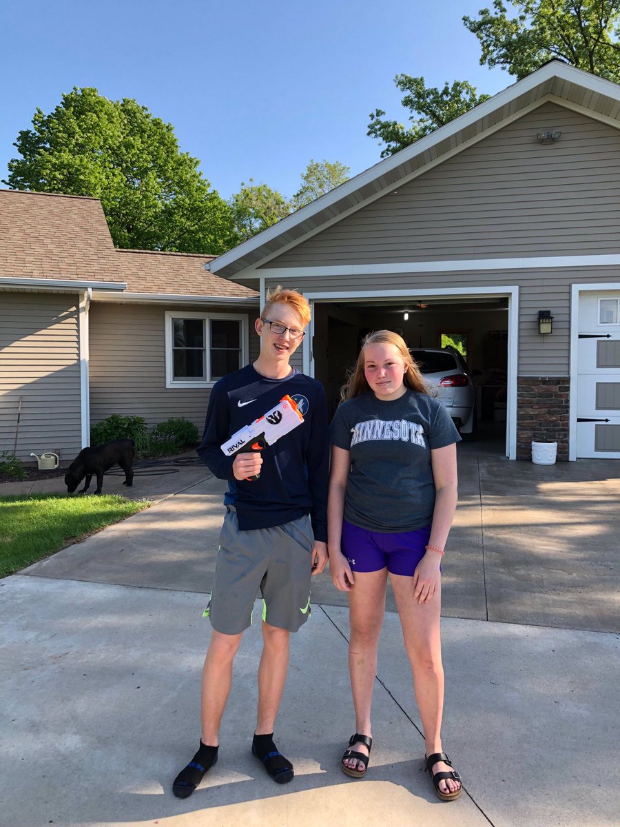 LFNerfWar's tweet photo. Riley eliminates Liz and the Dart Side https://t.co/84nN0qFpom
