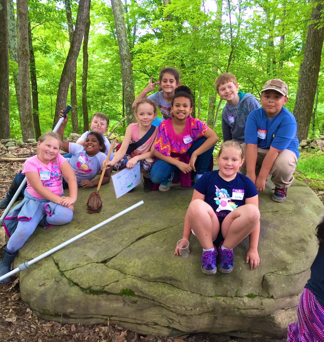 JennyTinelli's tweet photo. We had a great time on our field trip today to @TheAshokanCtr! We learned about water ecology and explored the living environment around us #tvbears #inspiresuccesstogether #fieldtrip https://t.co/sYHnusySNn