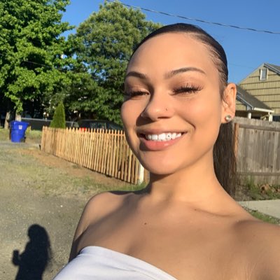 Ralaiyaaa's tweet photo. #NewProfilePic https://t.co/fXmMtjgjNB