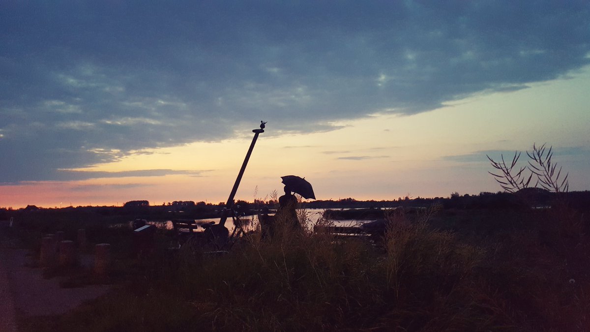 culliemeisjes's tweet photo. Genieten... 

#Lek #Culemborg https://t.co/rwCC6qx07M