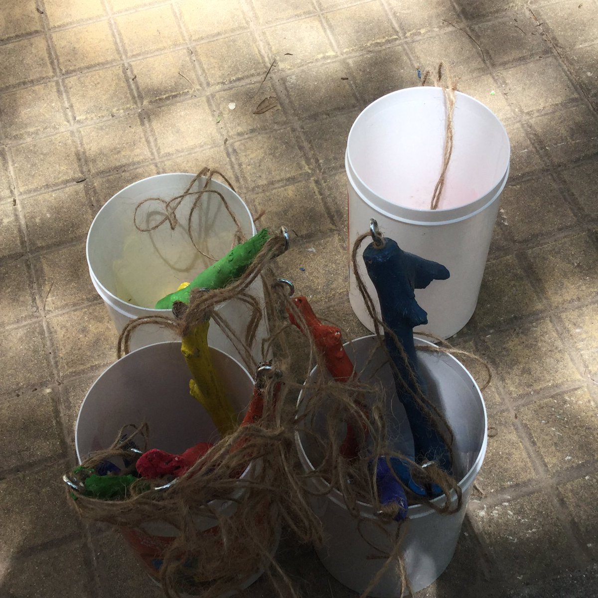 5AIsGuadazzonis's tweet photo. #amicORTO si prepara per la festa di fine anno scolastico 👋😊🥬🥒🥕 Sarai bellissimo!

#scuolaAttiva
#cooperazione https://t.co/4hwogGkVQB