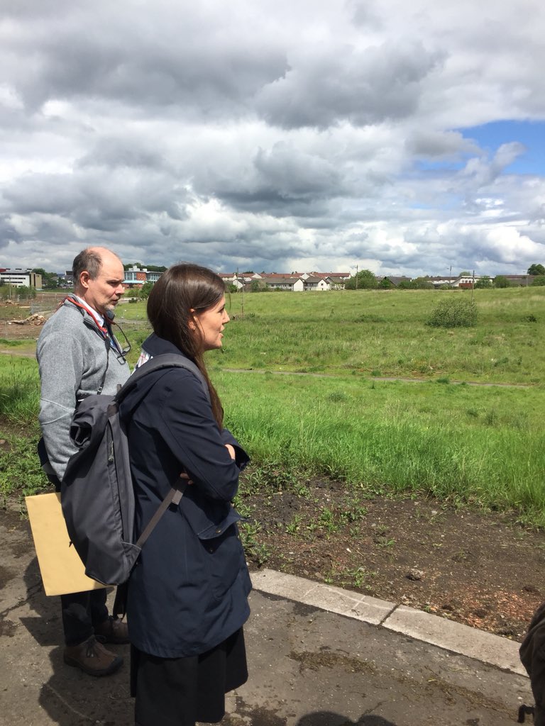 StuartEileen's tweet photo. Transformation underway at Easterhouses to revitalise greenspace and bring the benefits of nature into the heart of Glasgow. Can’t wait to see it in a year’s time! @GI_Scotland @scotgovESIF @nature_scot @Waketracker #csgnForum https://t.co/3PrJJL4IuJ