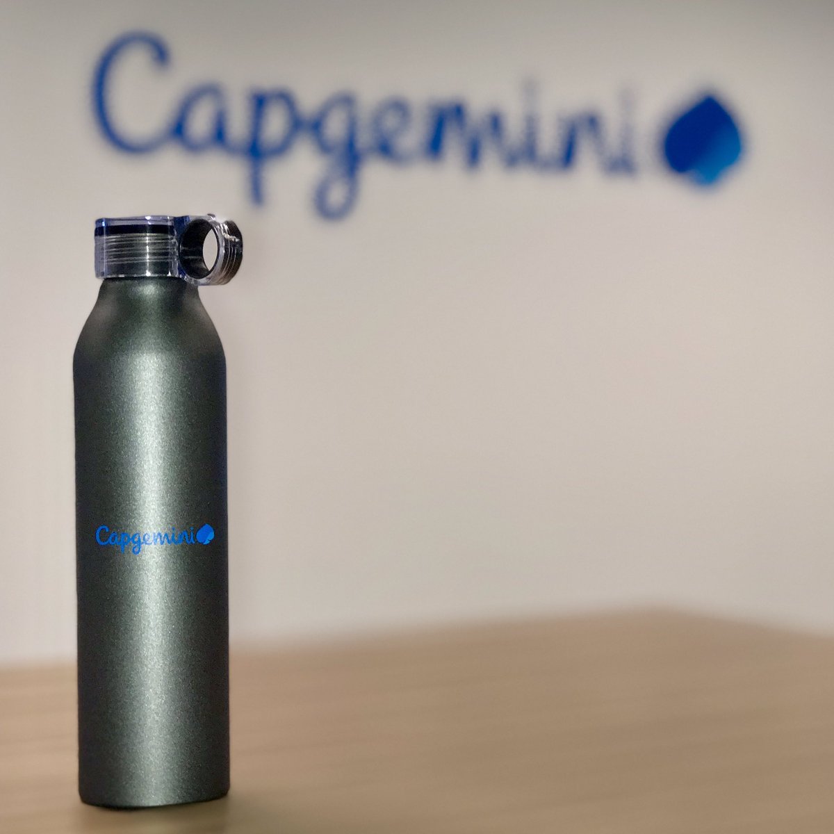 tonylaanan's tweet photo. I joined @Capgemini in the movement to #RethinkPlastic and pledge to say "no" to single-use plastic. Join me in this pledge.

Be #ArchitectsOfPositiveFutures 
#4PositiveFutures https://t.co/x4m4pNJiBD