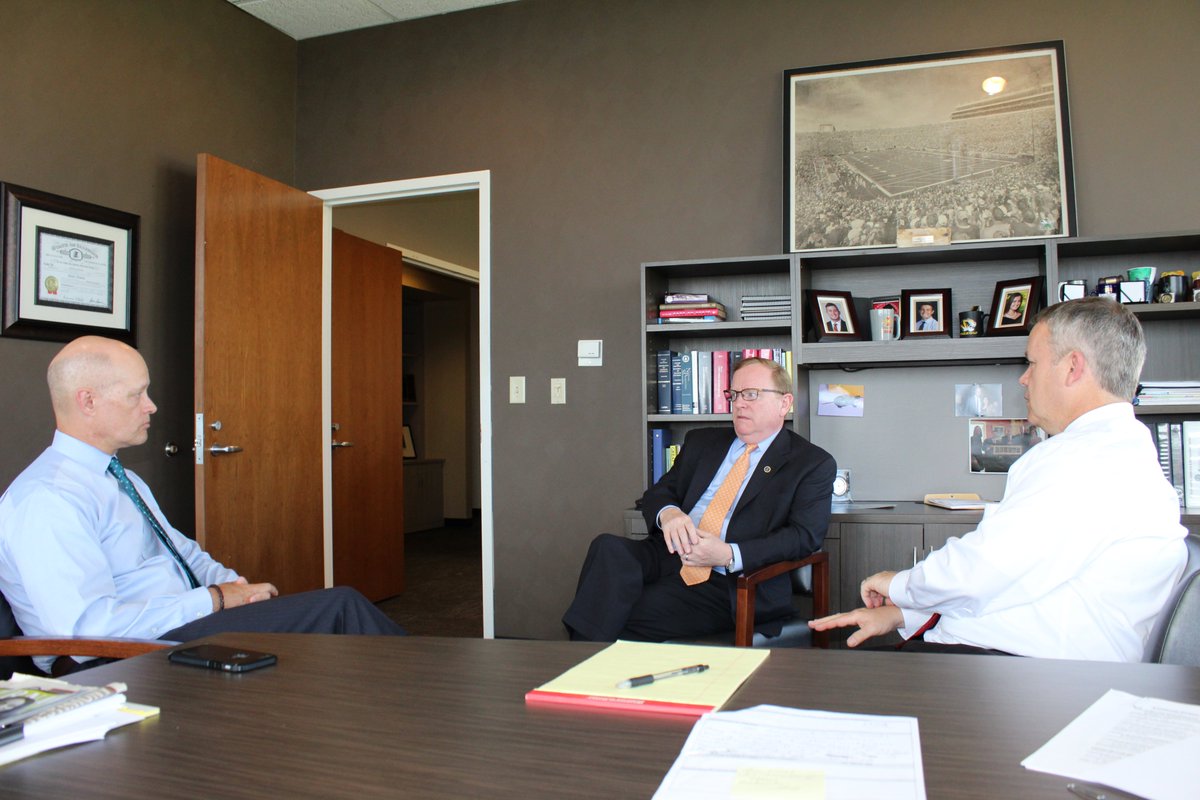 Yesterday, RD Doug O’Brien met with Kane County State’s Attorney Joe McMahon and Circuit Judge <a href="/JudgeClintHull/">Clint Hull</a> to discuss coordinated efforts to reduce #opioid addiction and overdoses in Kane County, #Illinois.