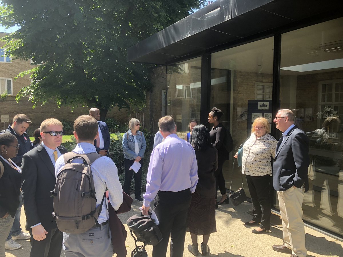 telcocitizens's tweet photo. Great to tour #StClementsCLT with representatives from @balfourbeatty @placesforpeople @RedbridgeLive this afternoon - another reminder of the need for more genuinely affordable housing linked to income @londonclt @CitizensUK @LondonLegacy @MayorofLondon https://t.co/bxptQCFfBS