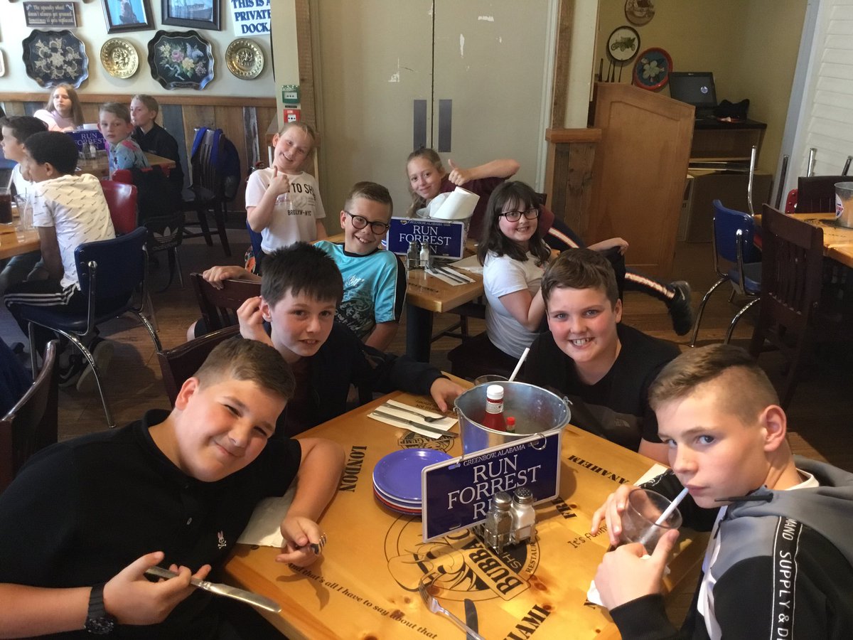 EckingtonJS's tweet photo. Bubba Gump restaurant! Waiting for the Food!! @BubbaGumpCo #bubbagumplondon #london #EJSY6 #eckingtonexplorers https://t.co/OqnSsP6VdT