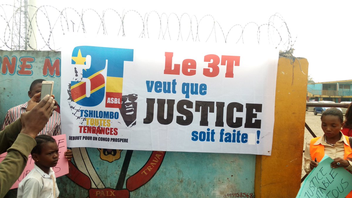 ucofem's tweet photo. @ucofem veut  une #justiceequitable Que justice soit faite! #justicepourtous https://t.co/uT9TLTSsMe