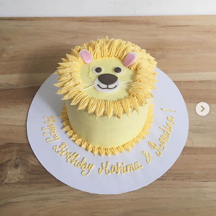 FolksCake's tweet photo. Simple Leo cake..
🦁
🦁
🦁
🦁
#lion #leo #birthday #cake #customized #cakefolks #colombo #srilanka #cakesofinstagram #cakestagram #instagram #twitter #lka #tweetcake https://t.co/kgkd2N6DKr
