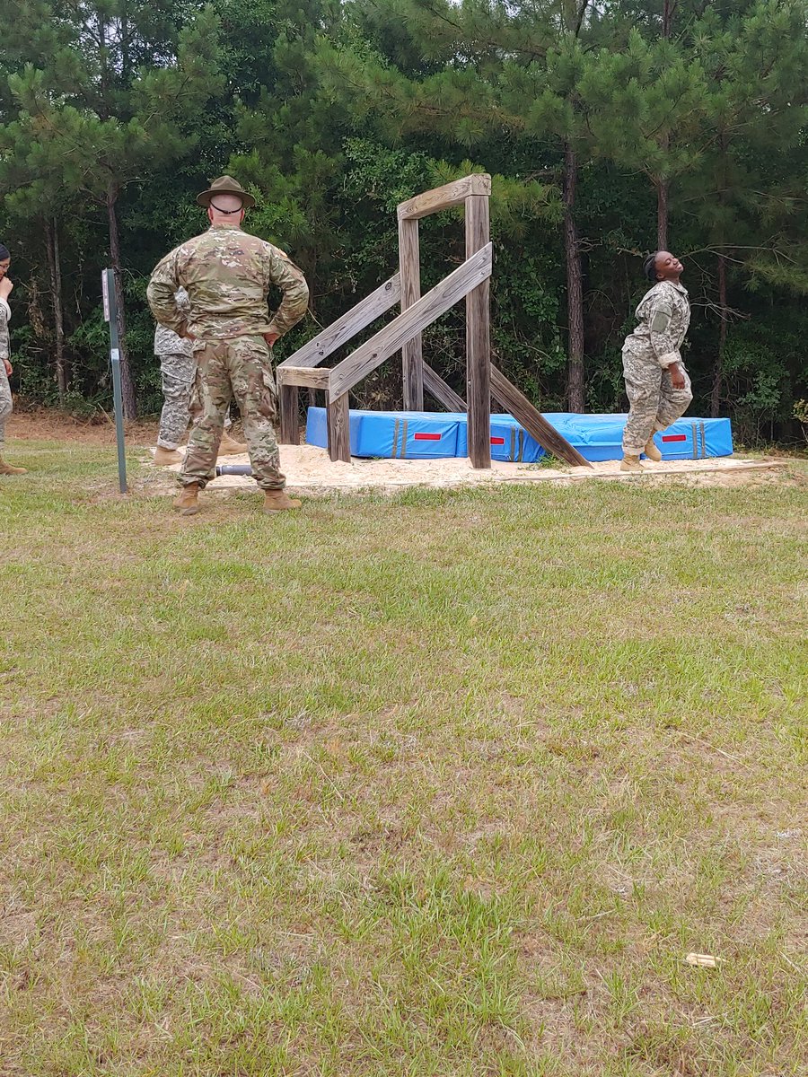 ApsJclc's tweet photo. Obstacle Course https://t.co/oainlf8buz