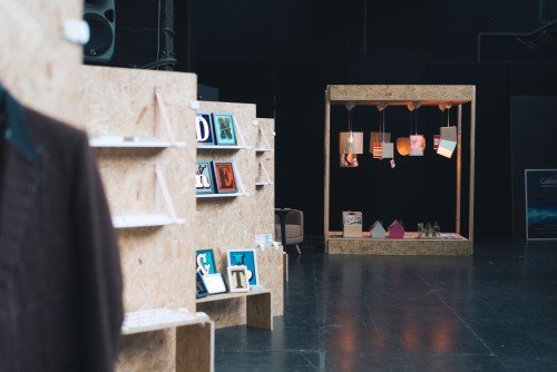 Bringing their magic to Digbeth for the first time, at <a href="/QTRMSTRS/">QUARTERMASTERS</a> you’ll find Birmingham Made designs &amp; products including print, ceramics, leather goods, jewellery &amp; textiles by designer makers, artisans and small manufacturers.

Full exhibitors list here: birminghamdesignfestival.org.uk/exhibition/bdf…