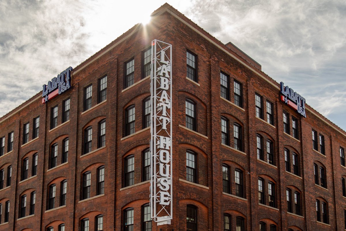 Labatt Brew House tweet media