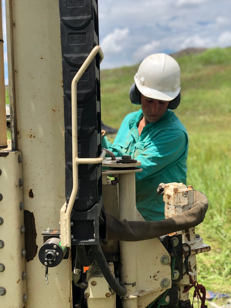 USGS_Oklahoma's tweet photo. Our scientists here @USGS #OKWSC are constantly learning from and training each other. Yesterday Studies Chief Shana M. and hydrologist Nicole P. trained some of the crew on how to properly use the geoprobe in preparation for upcoming #geology fieldwork! 
#Oklahoma https://t.co/tM3zhL2efu