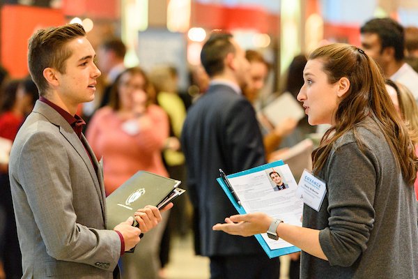 UW_OBE's tweet photo. Why do companies turn to @UWMadison for their talent needs? Three companies share what sets #Badgers apart, how they've developed their recruitment strategy and why they find continued success at UW. https://t.co/I5FE6E0nxM https://t.co/pbYVOkvdJb