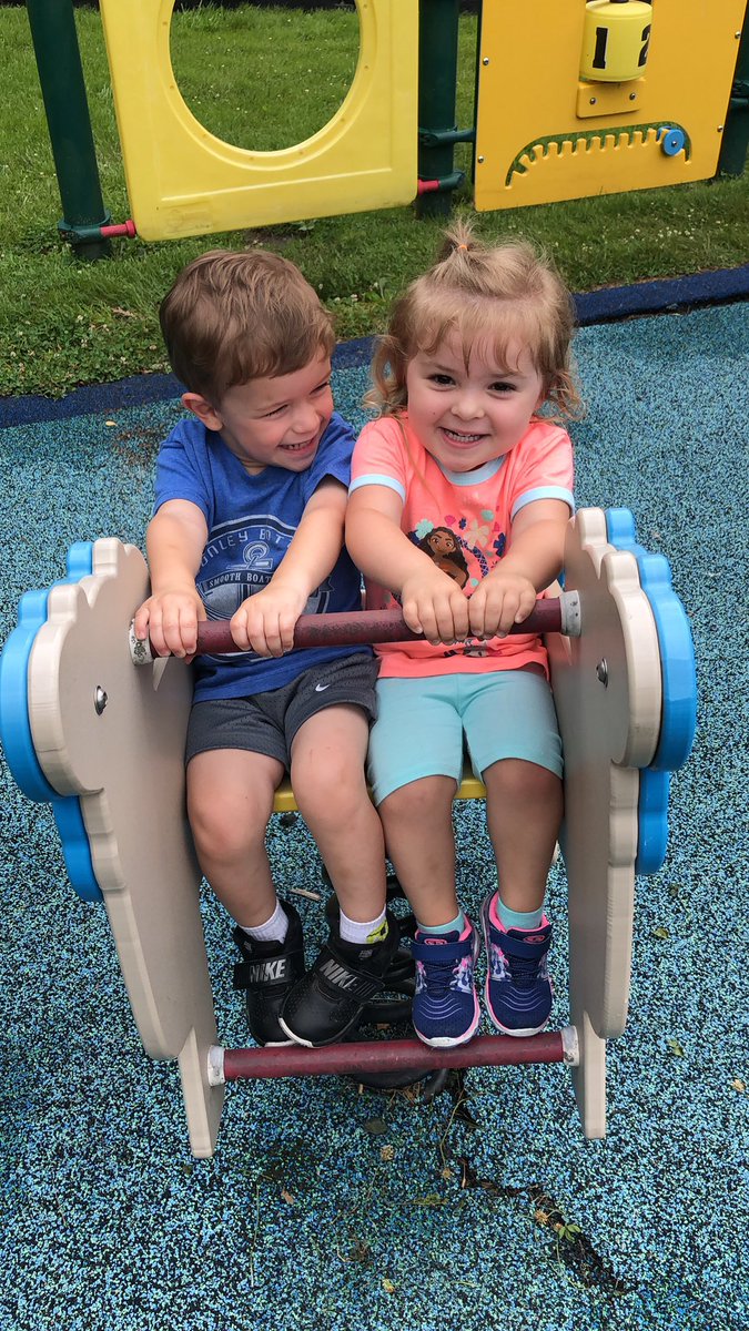 MsSarahLPS's tweet photo. Got to hang out with some cuties today at Duncannon 🤗! Big change from preK but oh so sweet! https://t.co/uKeTXF3n8D