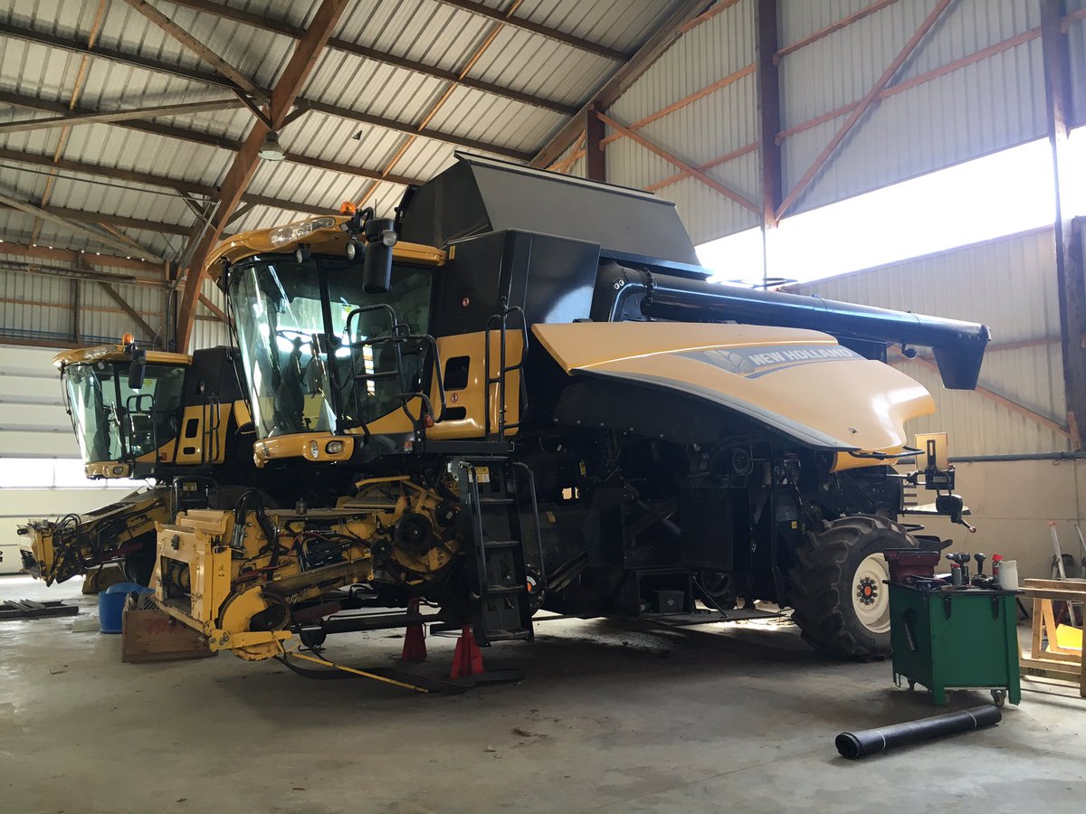 AlauxLudovic's tweet photo. Visite de la SARL Kerivel, entreprise remarquable et engagée en matiere de prévention et de QVT. #MSA #prevention #Finistère https://t.co/SDmvON14Ci