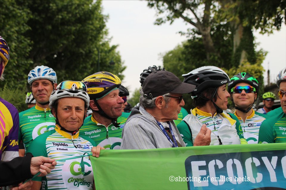 ECOCYCLO1's tweet photo. Le Grandondo Luberon Top Vélo: Les Greens en force!..https://t.co/gVmA2qnPMz https://t.co/SYU4iISKNs