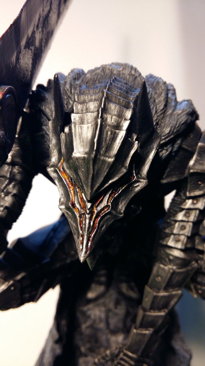 GoblinWorksP's tweet photo. Résine peinte à la main faite au pinceau.
Taille 1/8 (32 cm)
Socle base polystyrène peint a l'aérographe.
Logo en carte plastique.
Modèle unique faite par mes soins, 400 euros 
#guts #berserk #anime #manga #resinkit #garagekit #painting #beautiful #brush  #diorama #sell #vente https://t.co/hjWTisxg6V