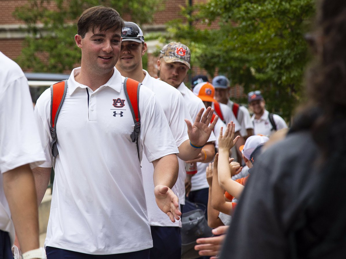 AuburnBaseball's tweet photo. Can’t rain on our parade. 

See ya on the flip side, Auburn. ✌️ 

#WarEagle | #RoadToOmaha https://t.co/2Q8IetC7Lm