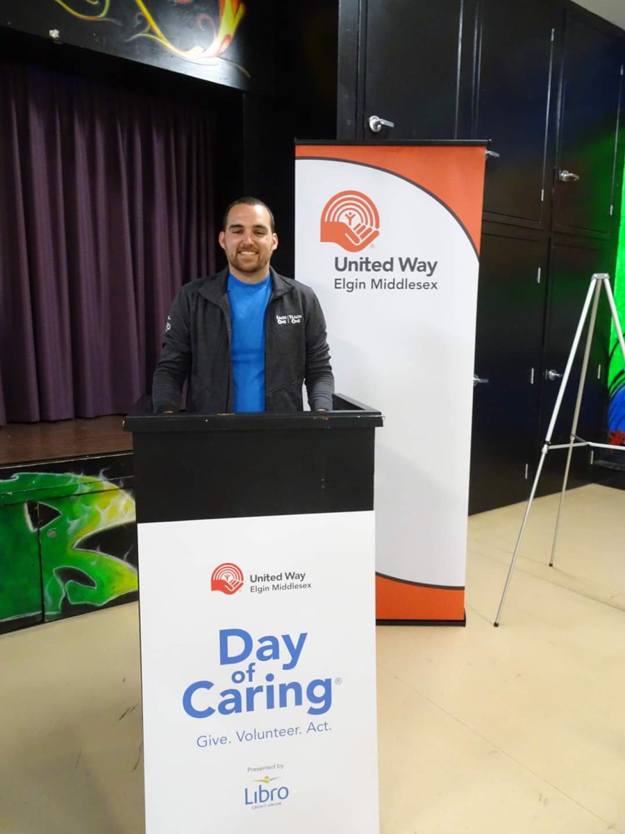 A big thank you to <a href="/joeprestonmayor/">@joeprestonmayor</a> , @TalbotTeenCentr and @LibroStThomas for saying a few words at this morning's #dayofcaring kick off! You have all demonstrated what many acts of #LocalLove means to our community! #stthomasproud #volunteers <a href="/unitedwayemca/">United Way Elgin Middlesex</a>