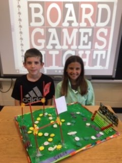 ms_papson's tweet photo. 😍🎲 https://t.co/dwcEs8FzBc