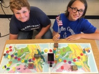 ms_papson's tweet photo. 😍🎲 https://t.co/dwcEs8FzBc