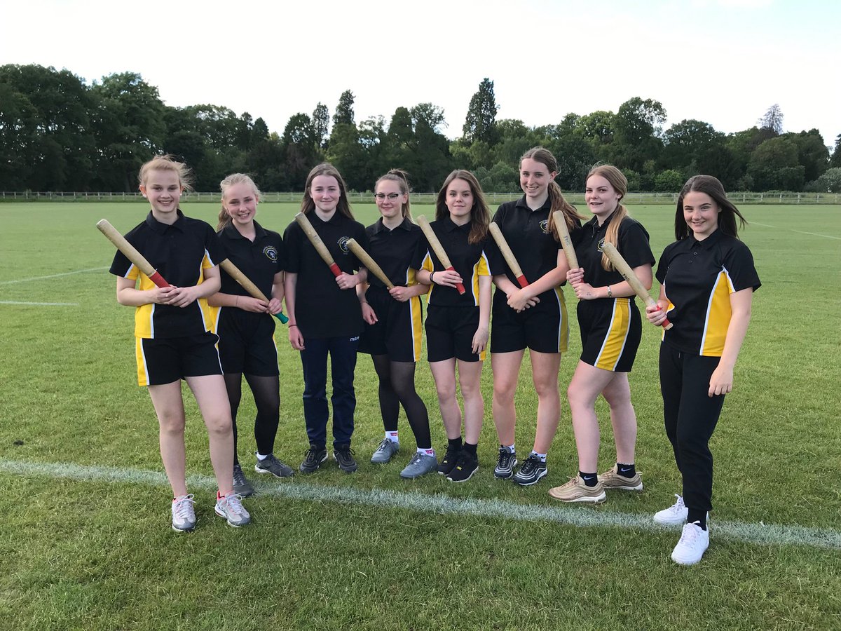 PutteridgePE's tweet photo. Great result for the Year 10 girls rounders team beating @DenbighPEDept 8 and 1/2 to 4. Fantastic effort from both schools! #TeamPHS #TryTrainWin https://t.co/ck5ClJtwwy