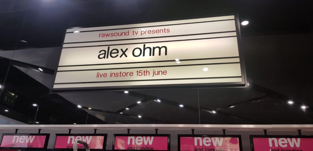 RawSoundTV's tweet image. As exclusively revealed on @TimSenna's @switch_radio interview with @MarkPiddington_ last night, we are pleased to announce that our first 2 acts to play The HMV Sessions at @hmvMerryHill are @al_ohm &amp;amp; @jackfband - check out these huge instore billboards! More details to follow!