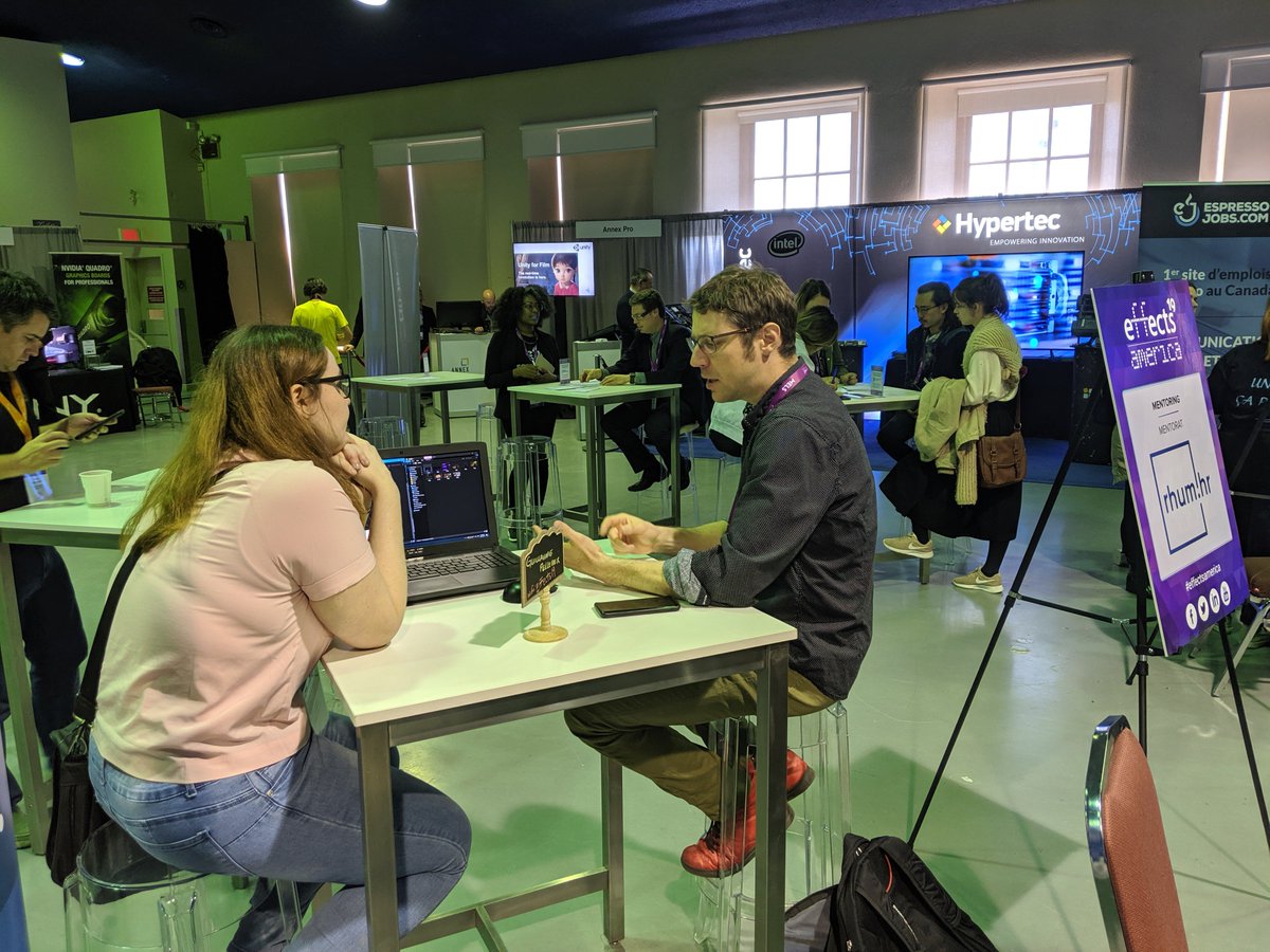 folksvfx's tweet photo. Folks was well represented at @effectsMTL! Guillaume Pelletier our animation supervisor revised portfolio at the Rhum booth.

#VFX #Rhum #EffectsAmerica #Folks https://t.co/ht4csVj6CB