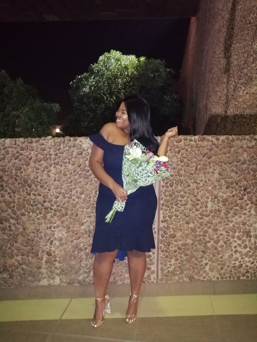 RoRo_MaB's tweet photo. #Grad2.0βΊππ
#CTABAGGED https://t.co/Jt1V1oBhGR