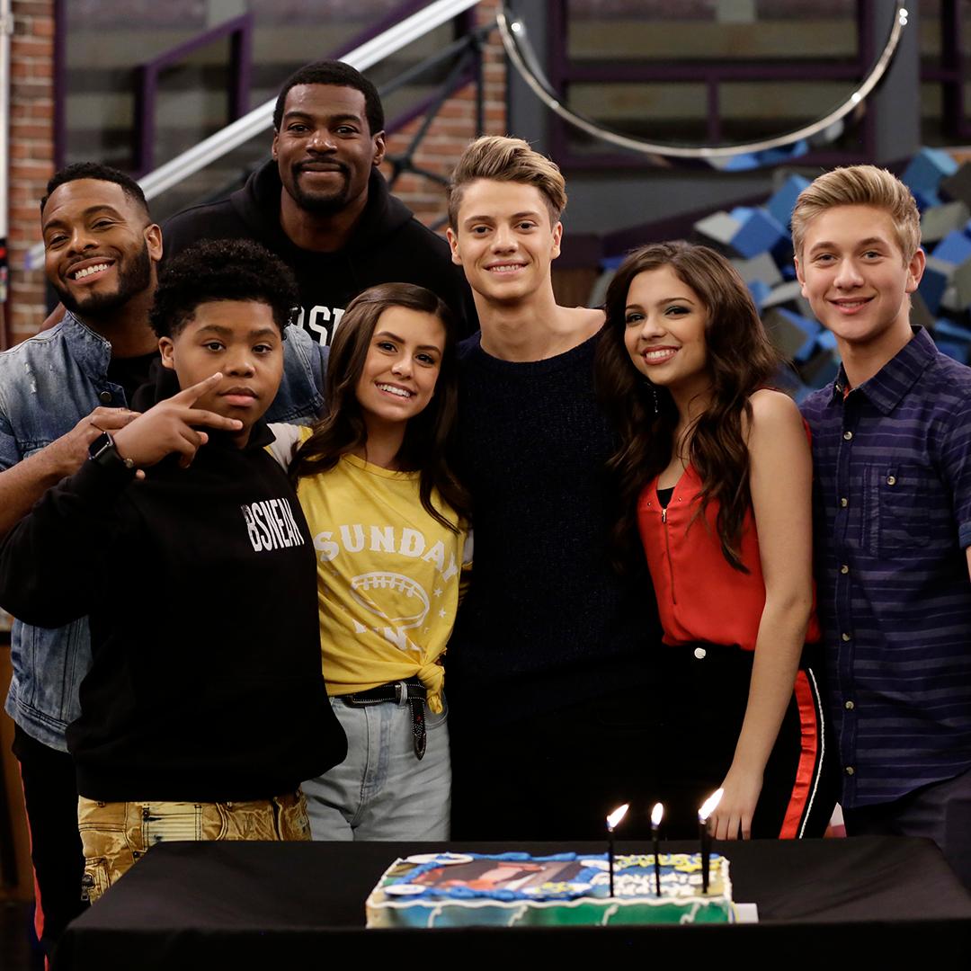 Nickelodeon on Twitter "Look who's hanging with the Game Shakers this Saturday! 😍…