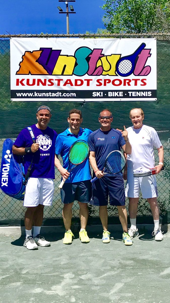 Yes Ottawa! That’s the sun! Wow finally a perfect day to play tennis with Ottawa Legends <a href="/SamirBhatnagar1/">Samir Bhatnagar</a> <a href="/KunstadtSports/">Kunstadt Sports</a> and Michael Cowpland!