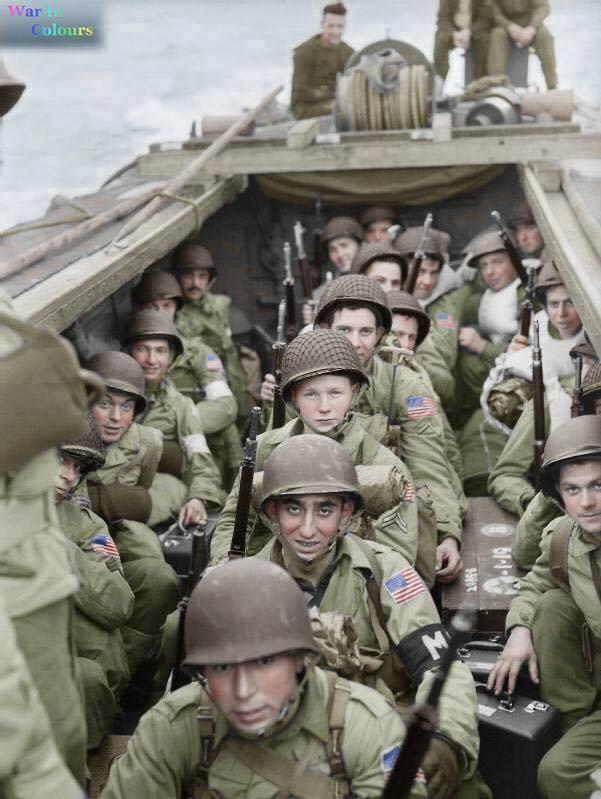 Schulzke's tweet photo. I want to know who these people are. Can anyone help? These are kids - for real, they're kids - most of them in the final minutes of their lives, if there's anything they deserve it's for us to know who they are. Anyone? https://t.co/kRhyzheXwg