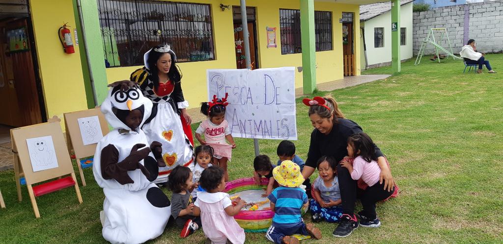 FundacionShey's tweet photo. #CelebrandoElDíaDelNiño comprometidos con el bienestar y la calidad y calidez del servicio, La Fundación El Corazón de mi Princesa Shey con el comité de padres y personal llevan a cabo el festejo en honor a los niños del CDI Ejido https://t.co/P9vVDdeiqo