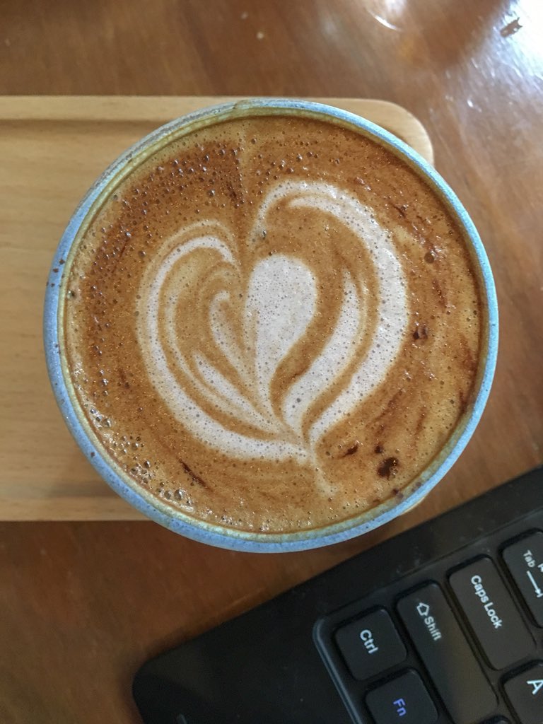 CIAND9's tweet photo. Every time visiting a cafe, the moment is more than enjoying a c + up! This is how coffee lover connects with people in the community! #imcians #cafeadventure #northpoint #brewnotecoffeeroaster #specialtycoffee #hongkongcafe #hongkong #coffee #cafe #coffeelover https://t.co/aC5DnWkovs