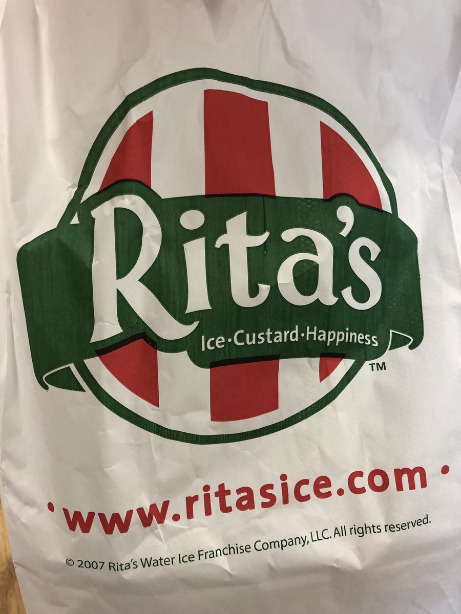 MissBworkerBees's tweet photo. Ss were going to walk to Rita’s but the weather had other plans. So Miss B ran out and brought it to them! All smiles for our little treat today. Who doesn’t love a little Rita’s?! #umsmds #thursdaytreat #warriorsloveritas https://t.co/RtcD6BIQXp