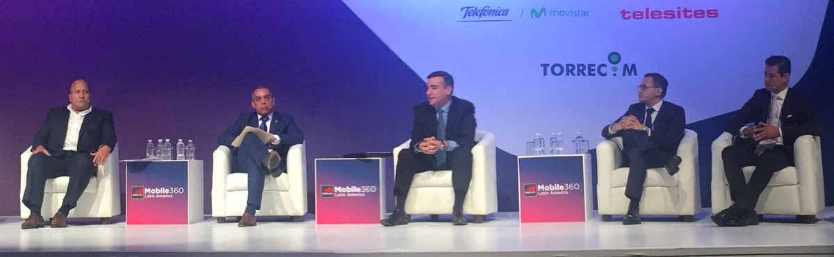 Fer_Borjon's tweet photo. Importante #iniciativa lanza #Jalisco @EnriqueAlfaroR 1,000 millones de pesos para #app #RedJalisco #brechadigital 

#Mobile360 @GSMALatam @eolveraj @TelesitesMx #Torrecom Excelente discusión @anatelmx: cómo SÍ construir nuevos modelos de #éxito https://t.co/YB6Lnzua6l