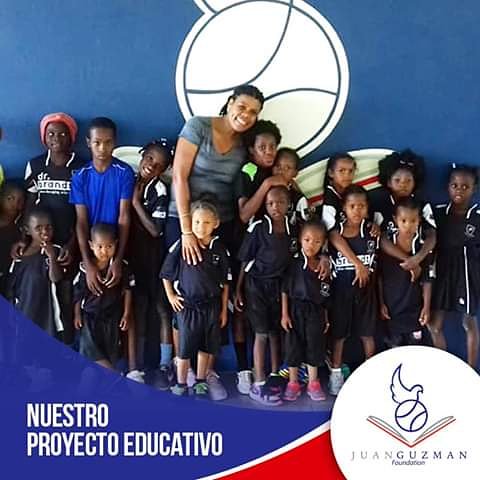 juanguzmanfund's tweet photo. La educación es nuestra herramienta para ayudar. ♥️
_
Ayúdanos a ayudar. Somos la Fundación Juan Guzmán 😃
_
#educacion #republicadominicana #fundacion #fundraiser https://t.co/UOlBqrJGEB