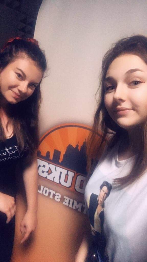 wrytmiestolicy's tweet photo. Nasz drugi gość już jest na antenie😍

Dowiecie się wielu ciekawostek o Hiszpanii. Posłuchajcie również jak wyglądają studia iberystyczne😊

 Patrycja Demianiuk i Kinga Duraj będą z Wami do 21.00☺️

koniecznie włączcie https://t.co/RHb2XZXFiP 😃 https://t.co/HcAb5FzBSc